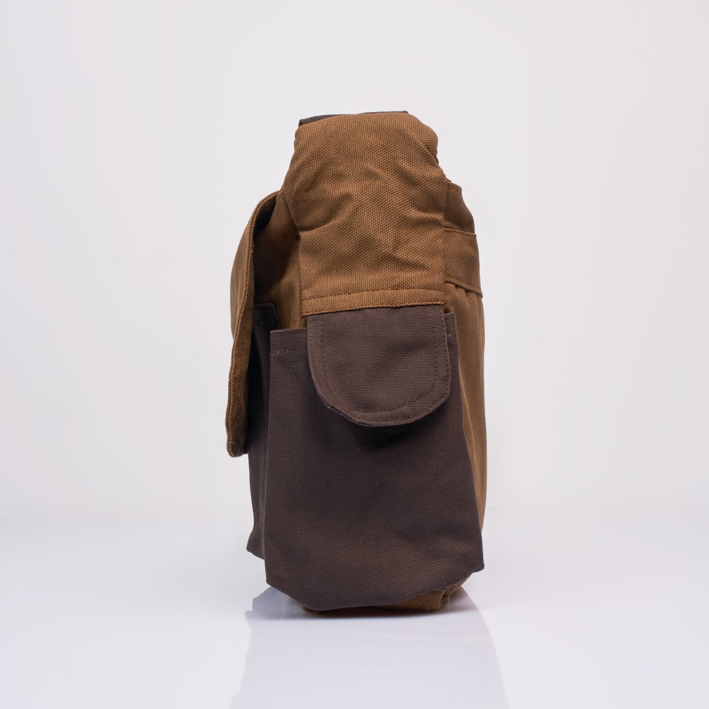 Tessa Dual-Tone Canvas Messenger Bag – Brown