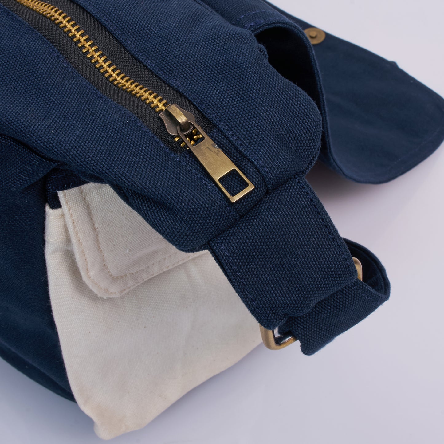 Tessa Organic Canvas Sling Bag – Navy Blue & White